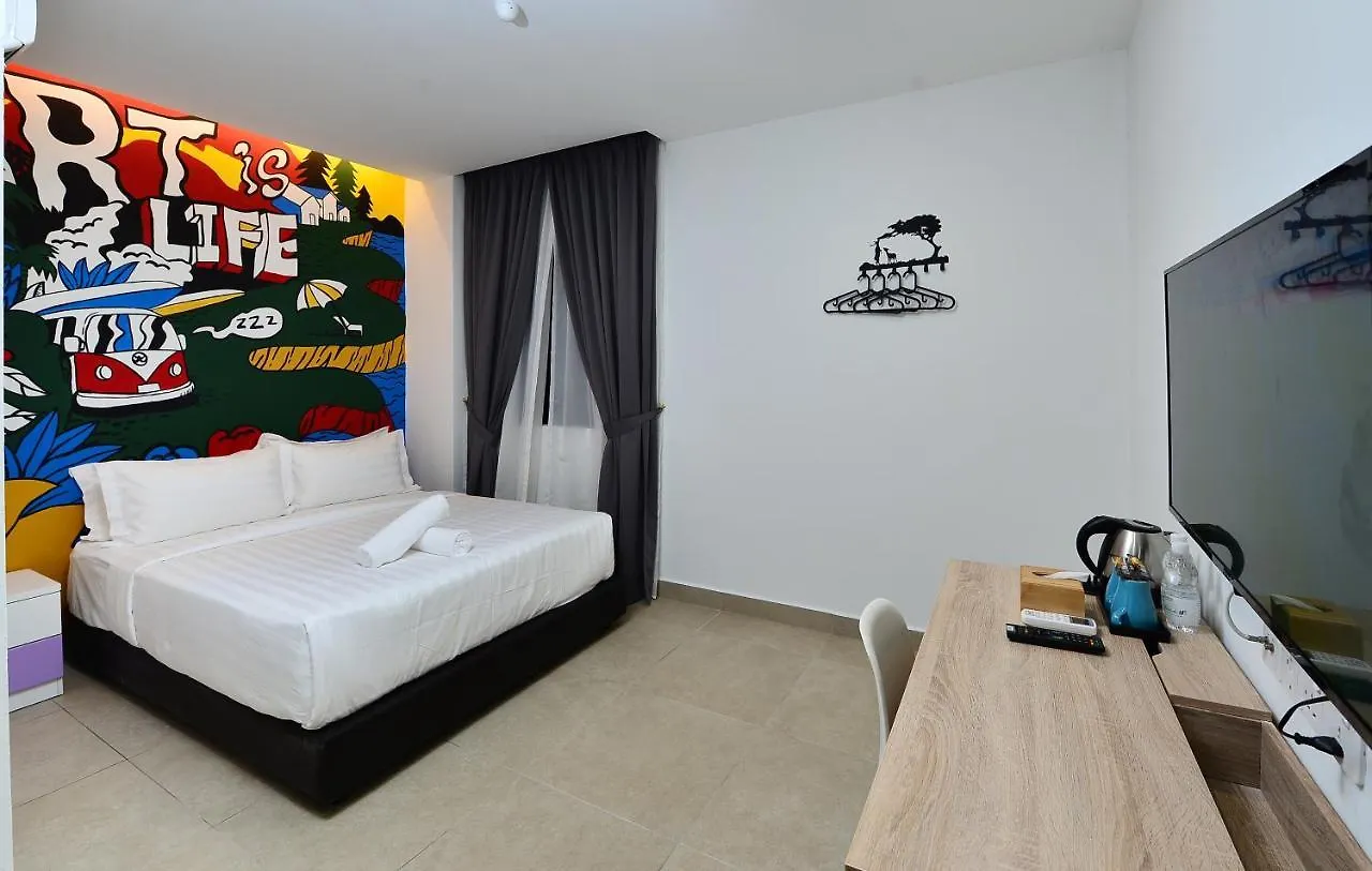 Smile Hotel Shah Alam Seksyen 9 3*,